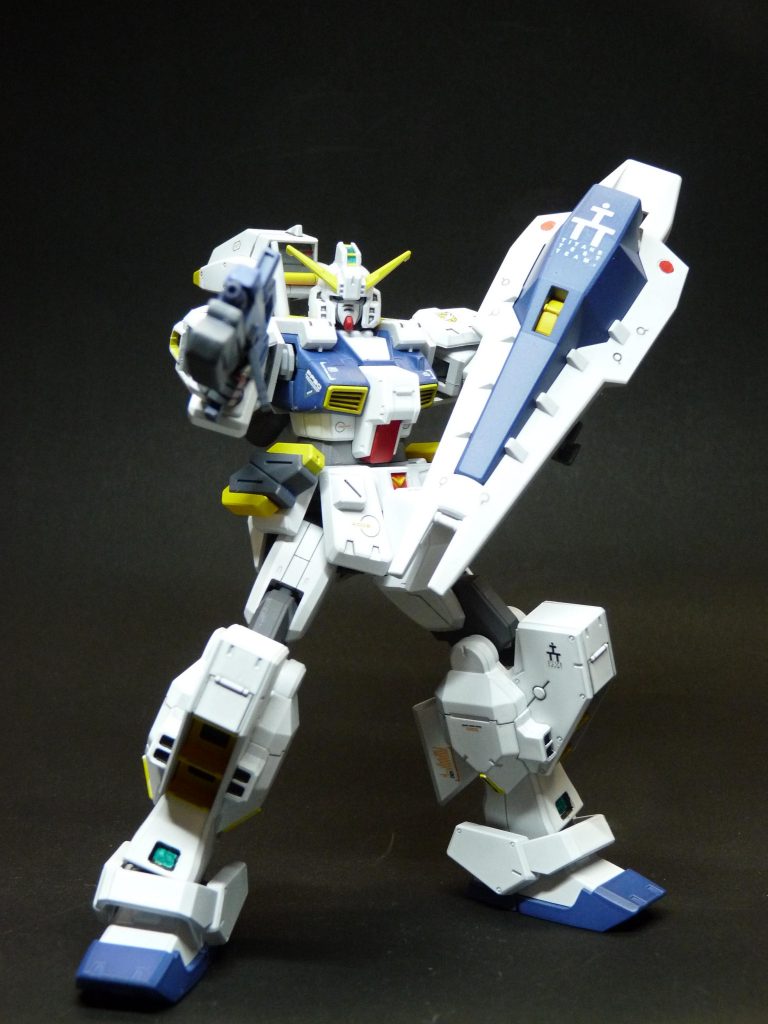 ライフルをかまえて。