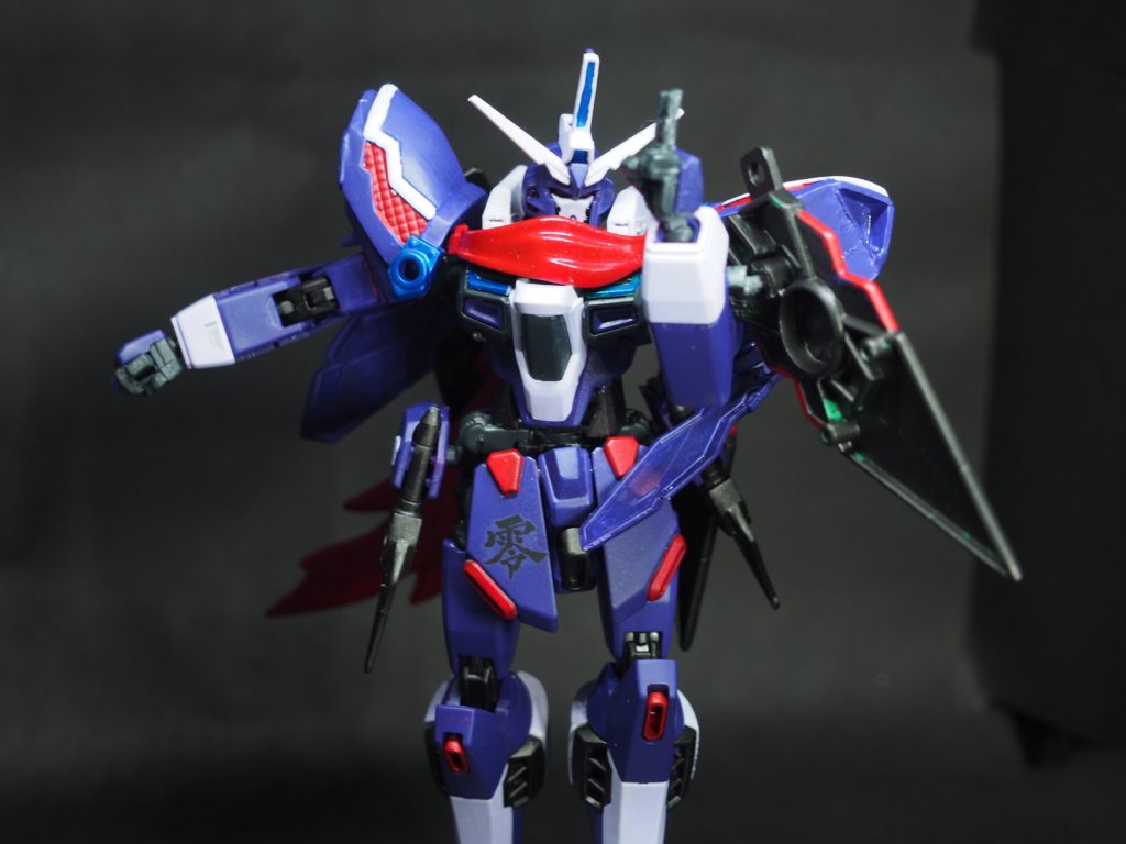 ジャスティスの機動力と近接性能を活かした忍者らしい戦い方をする