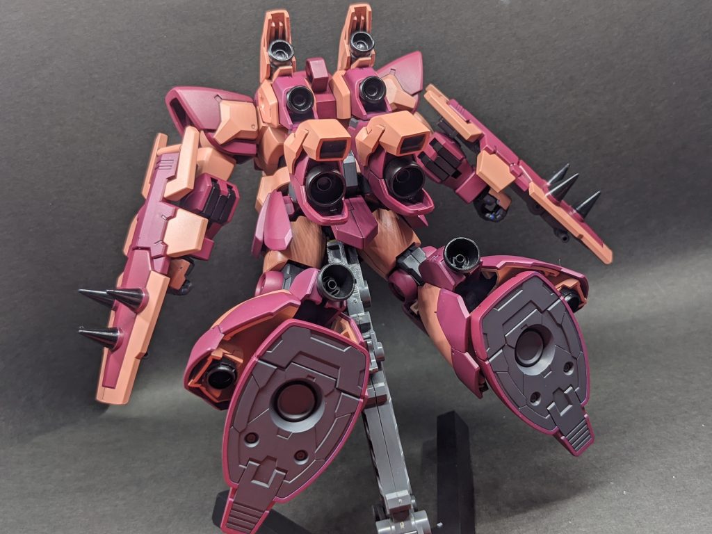 超高機動モード  バーニア、スラスターを後方に収束する事でさらに推進力を高めた。 