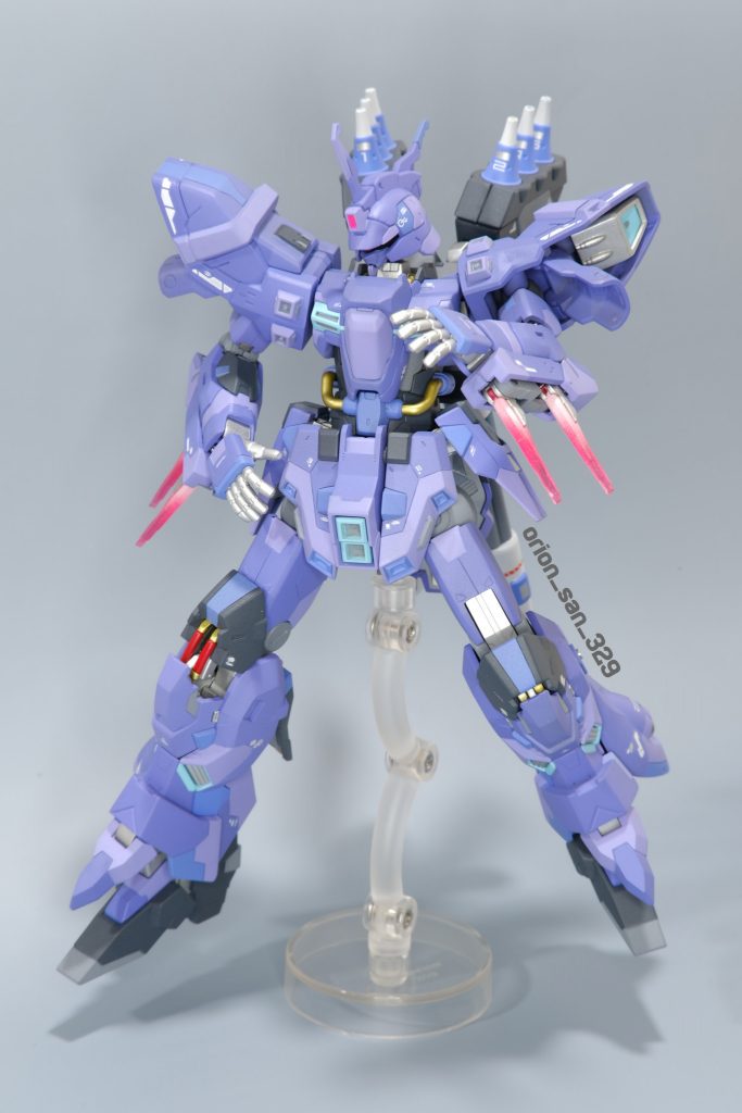 it was also my first time trying out a gradient for the beam weapons.