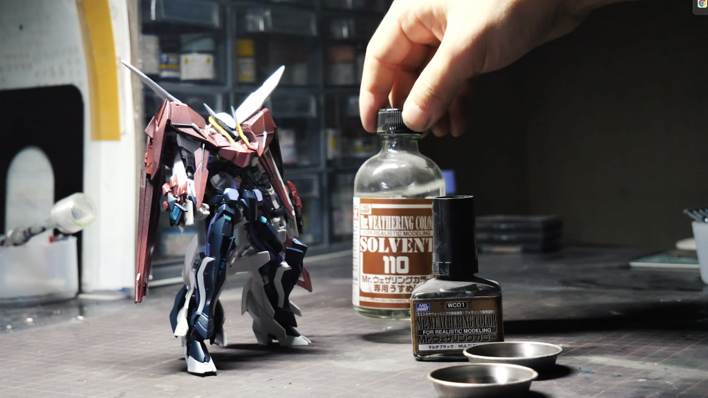 スミ入れもウェザリングカラー で行いました。