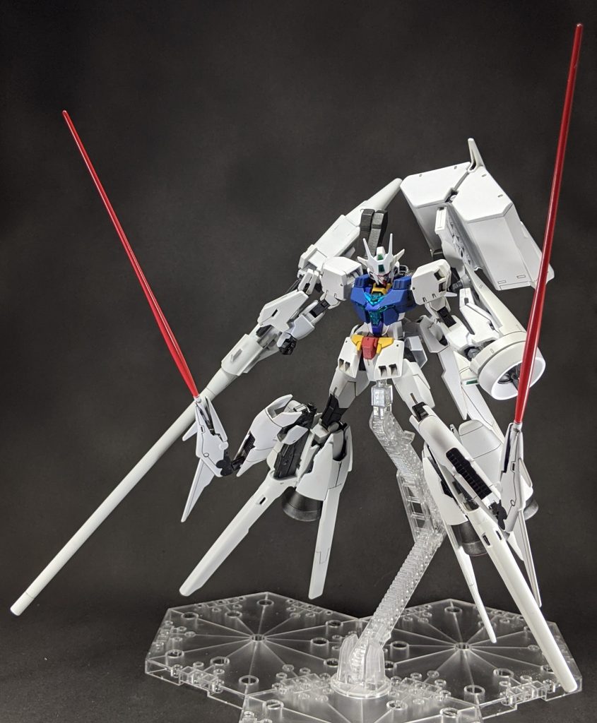 クローアーム展開差し替えにて展開するギミックはそのまま移植。クロー根元に関節軸を一軸増設して、クロー部分だけでクルクル回るようにしました(