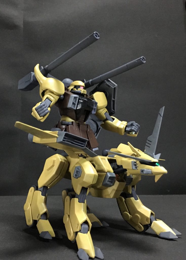 武器その2・2連装ビームキャノンもともとラゴゥについていたものをザクの背中に移植しました  