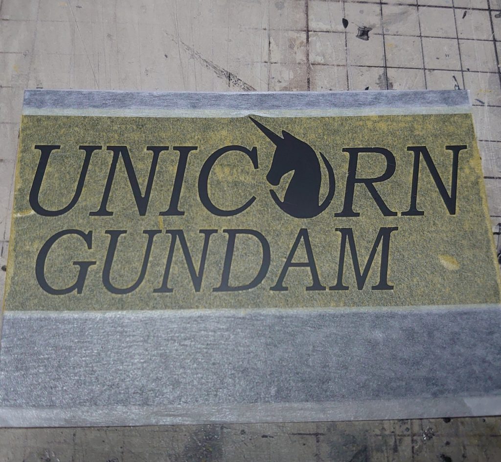 電池ボックス用のプレートの製作です