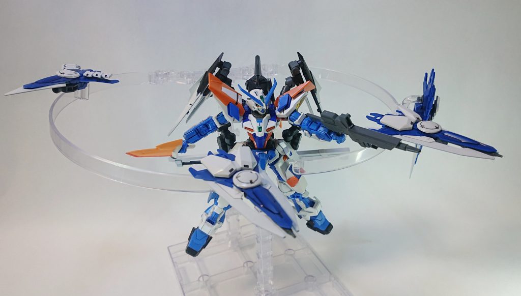 数は少ないですがその分多機能にしています。2パターンが存在し、ビームキャノンを装備した砲撃タイプとビームシールドを装備した防御タイプがあります。一つ上のがビームシールド、この写真がビームキャノンタイプのイメージです。ですがどちらもしっかりと実体シールドとしての機能はあります。