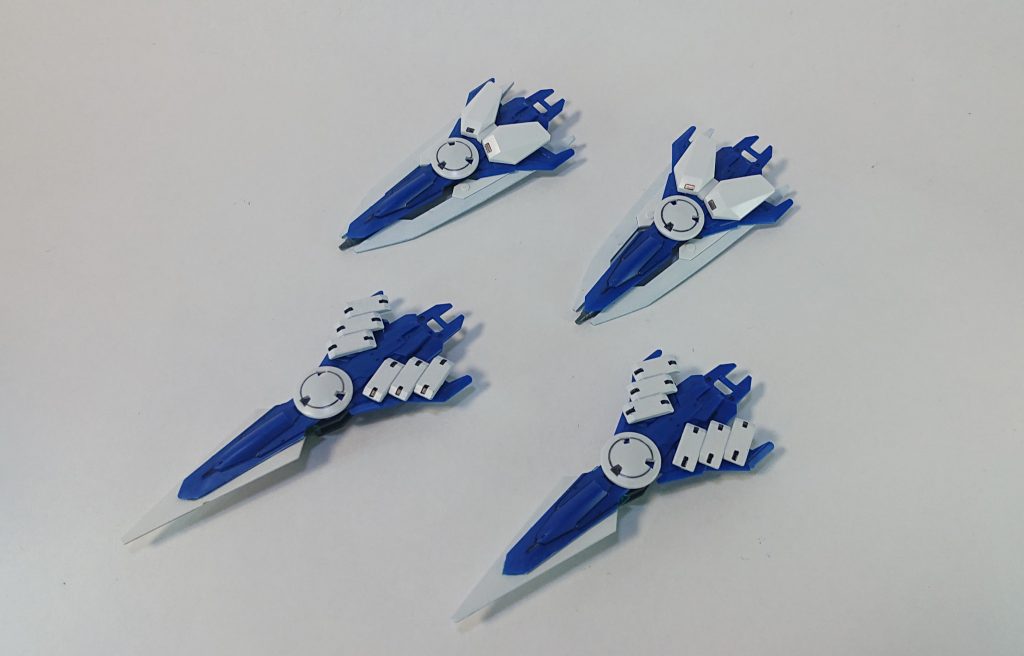 ドラグーンは30MMのバインダー?を基部にトランジェントのGNパルチザンやAGEⅡマグナムのシールドなどなどで飾り付けています。