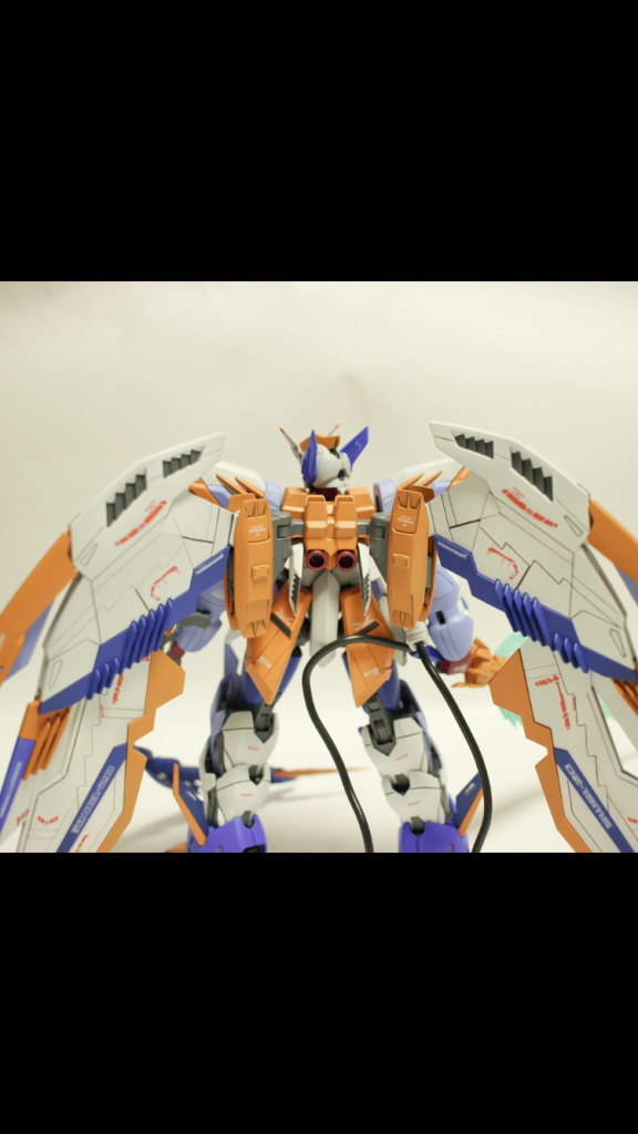 ウイング部は結構ガッツリ彫りました 