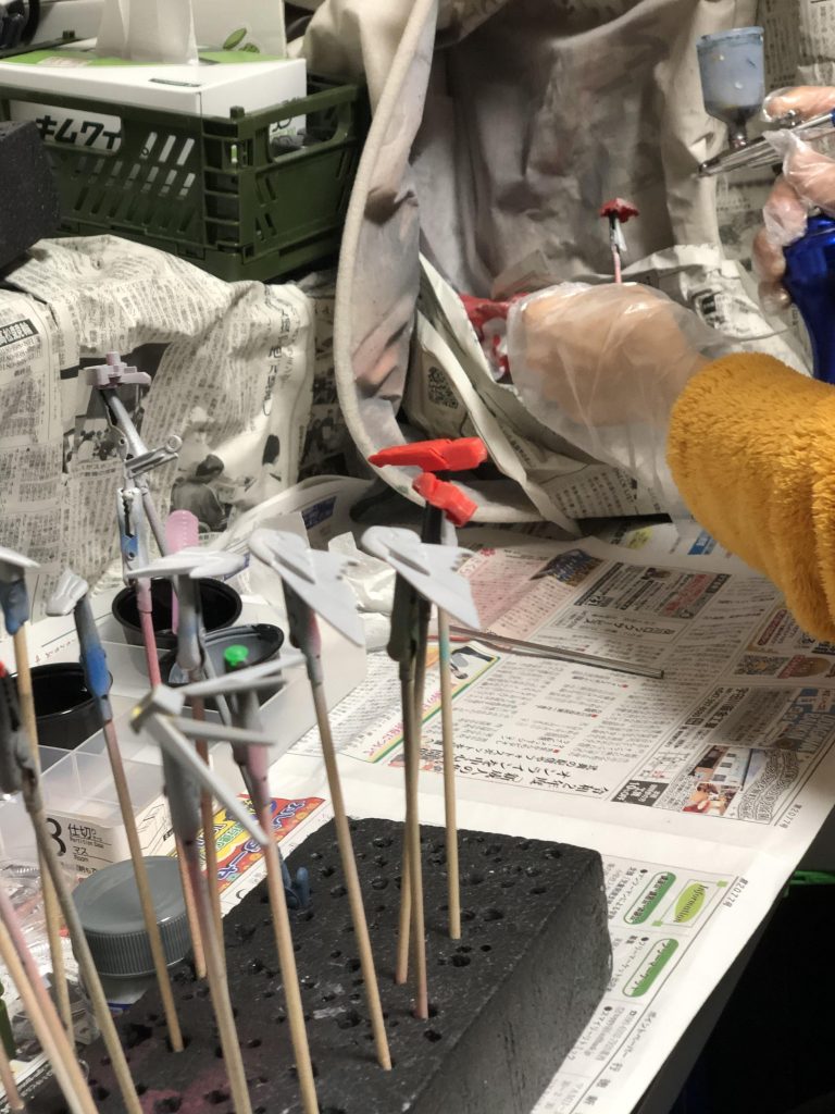 今回私は一切てを出しておらず、アドバイスだけで彼女も自分の想像したものが出来てとても満足しておられました(*´艸`)沼にハマり気味でした( ¯▽¯ )次も可愛い系のガンプラを自分の好きな黄色に染めたいと申していた(笑)