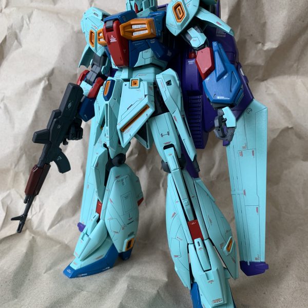 MG 1/100リガズィ ・カスタム