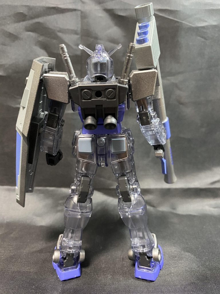 後ろより。キレイなキットです。