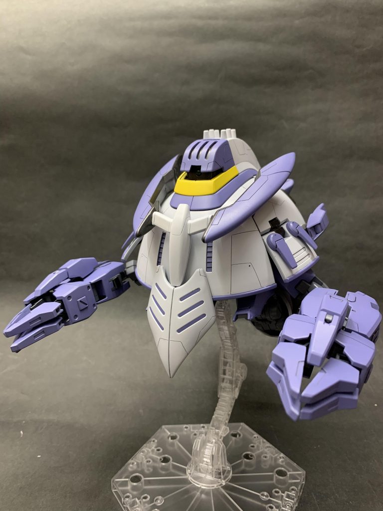 MA形態。アームはラファエルガンダムのを使用。その他はHGジンクス、MGキュベレイ、チナッガイなどなど使用。