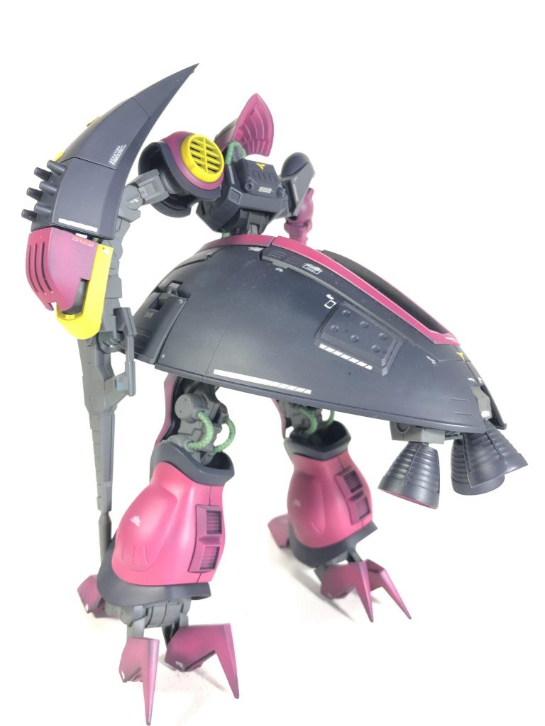 艶を抑えて兵器感を出しました