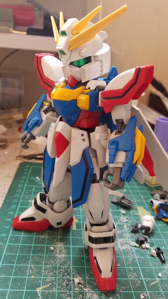 最終チェック時ちなみに肩のバルカンカバーはHGのに変えてあります。1/100のままだとデカくて可動域に干渉するので(^_^;)))