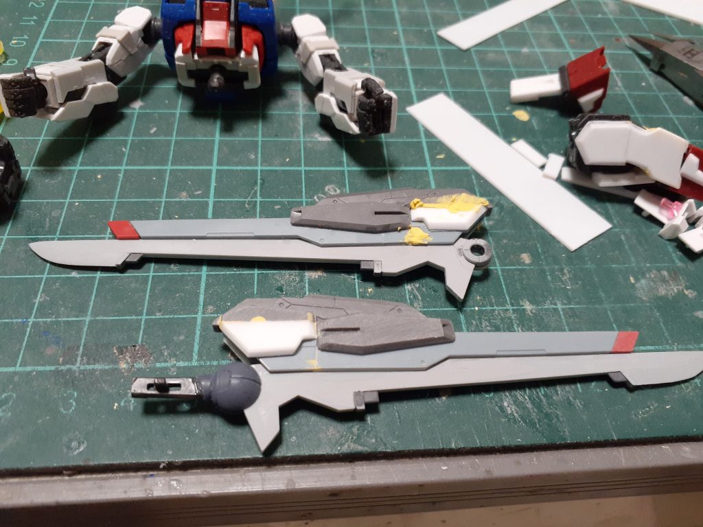 フラガラッハβこちらはノワールのフラガラッハをベースにストフリのレールガンとリバーシブルのバックパックの一部をミキシング