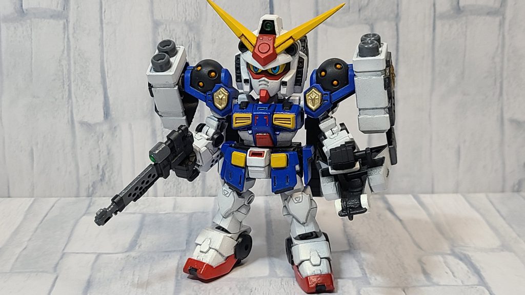 ヘビーウェポンキャプテンガンダムライフルとシールドはハイパーキャプテンのを使用しています