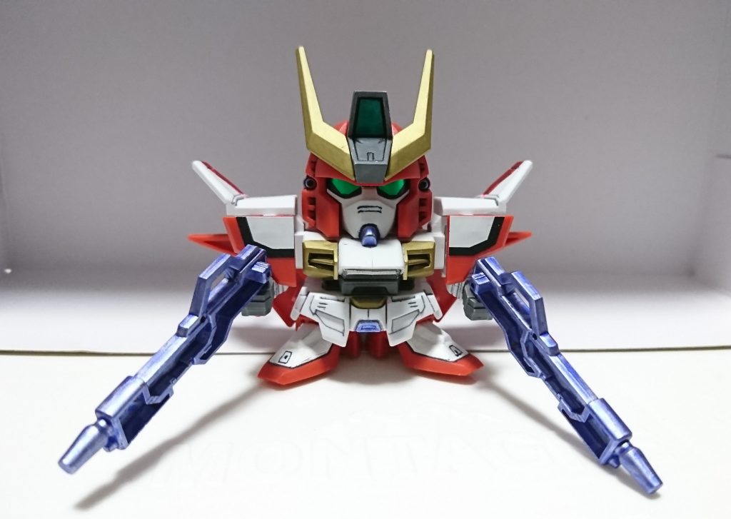 ライフル、バルカン砲、顎等はガンダムメタバイオレット頭部アンテナと胸部ダクトはガンダムゴールド足りなかった赤はロイヤルメタレッドセンサーはルミナスグリーンを使っていますEXのグリーンとレッドは通常のガンダムマーカーメタリックよりも塗膜が弱いような気が…