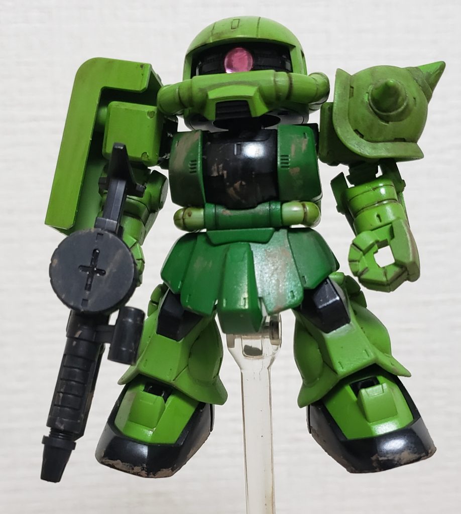 正面正面だと無加工に見えますね