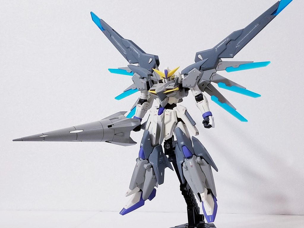 シルエットも情報量もうまくまとまったかなと