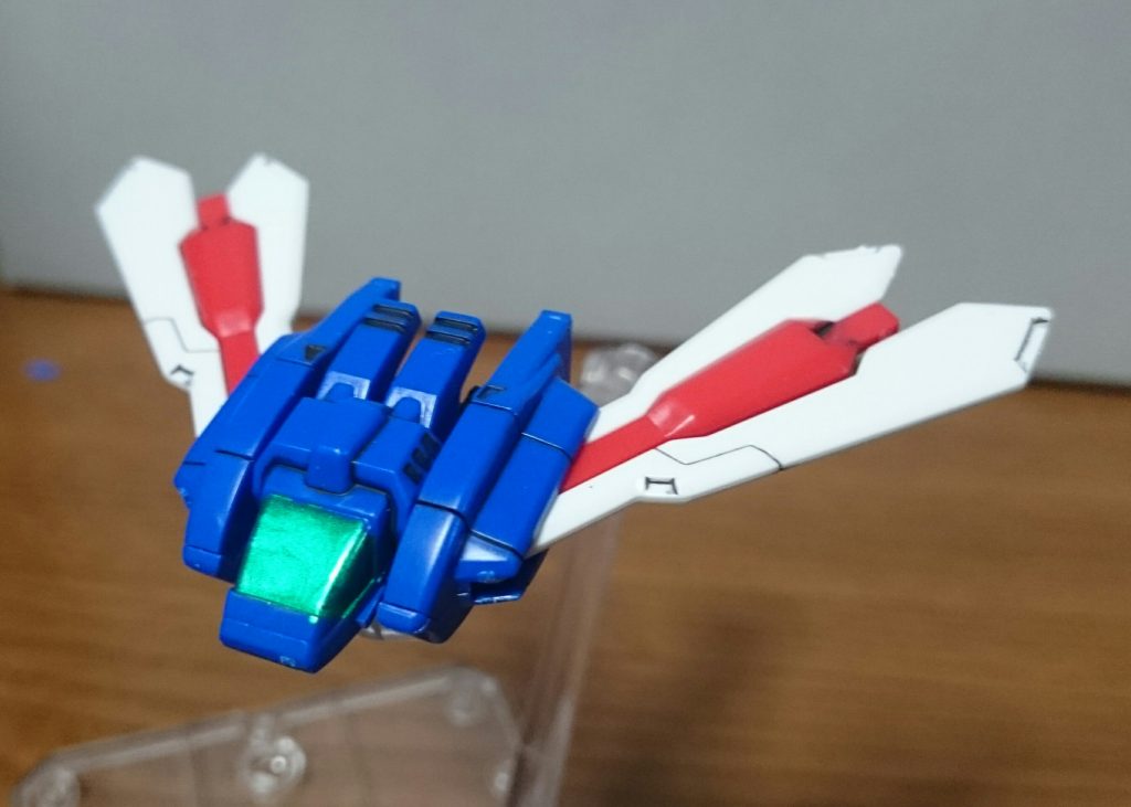 ・コアランダーSDながらもコアランダーギミックはしっかり再現。ゴッドガンダムの股下とコアランダー下部にスタンド接続ようの3mm穴をピンバイスで開口してるっス