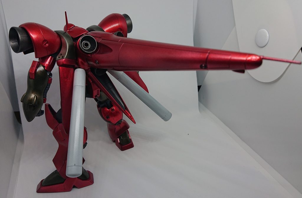 ブースター取り付けた状態では飾れません。場所取りすぎます。