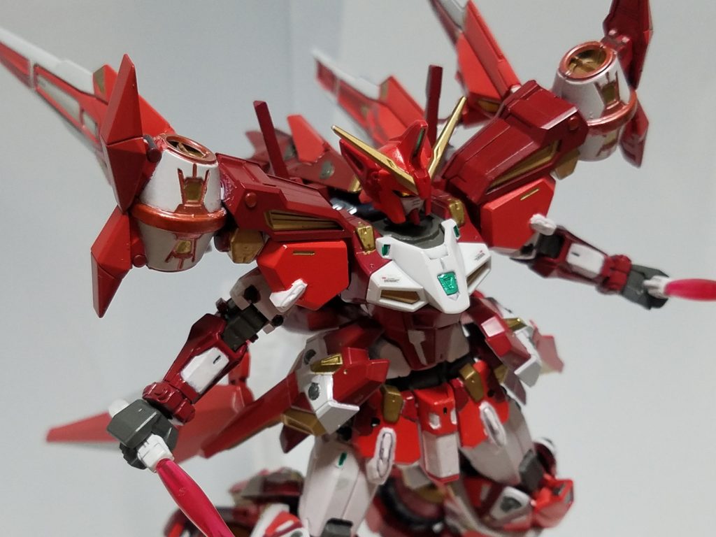 腰のブースターは前回作製時に仕込んだ磁石で固定してます。姿勢に合わせて微調整もできたので磁石凄いですΣ(*ﾟДﾟ*)