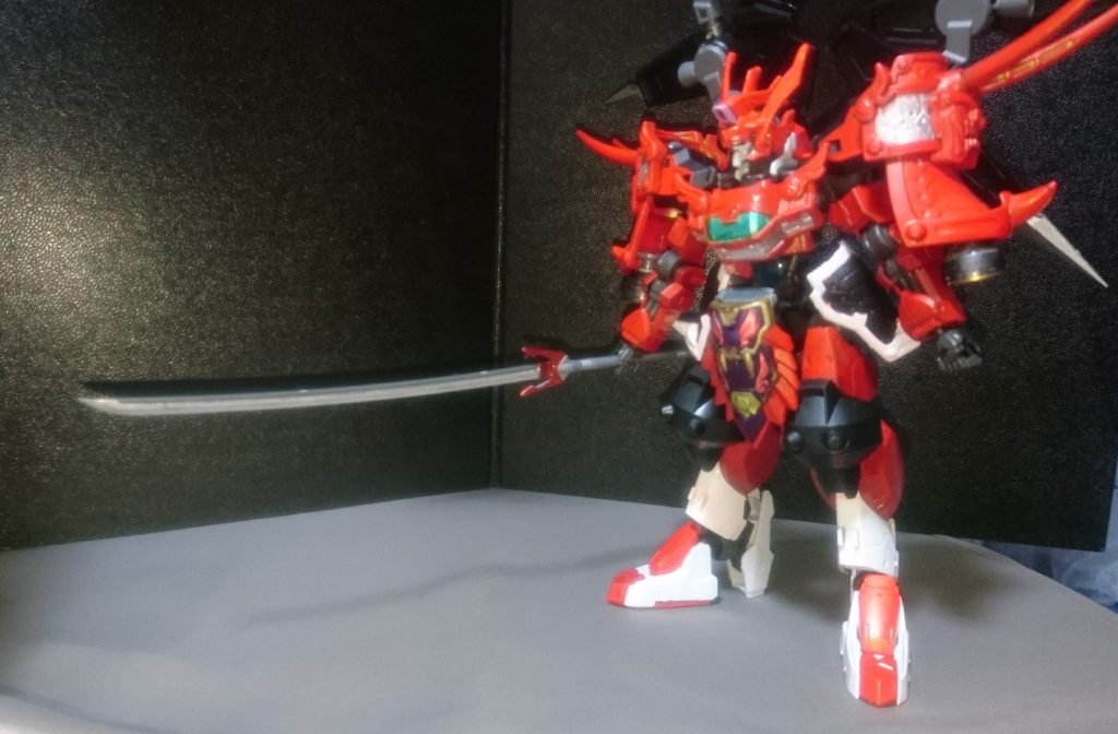 武器は漢らしく刀一本のみです。