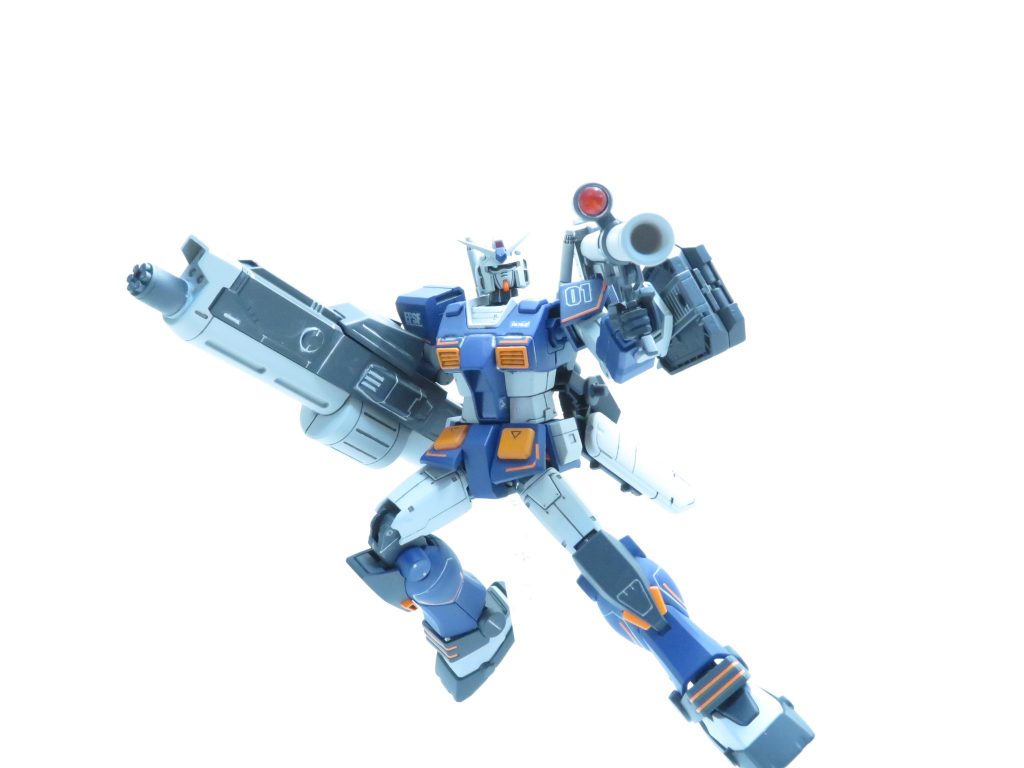 武装は、ハイパーバズーカとお馴染みのフレームランチャー、ビームサーベルとバルカンになってます。