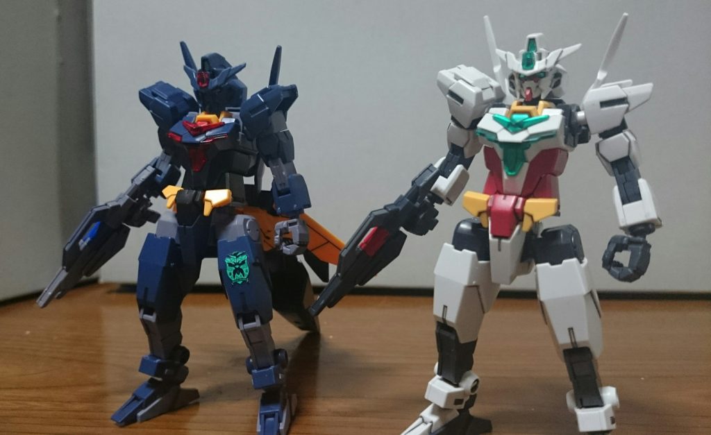 ・オリジナルカラーと比較流石ティターンズカラー、真っ黒スね。クリアパーツはレッドとなり、パーツ裏をロイヤルメタレッドで塗装してるっス