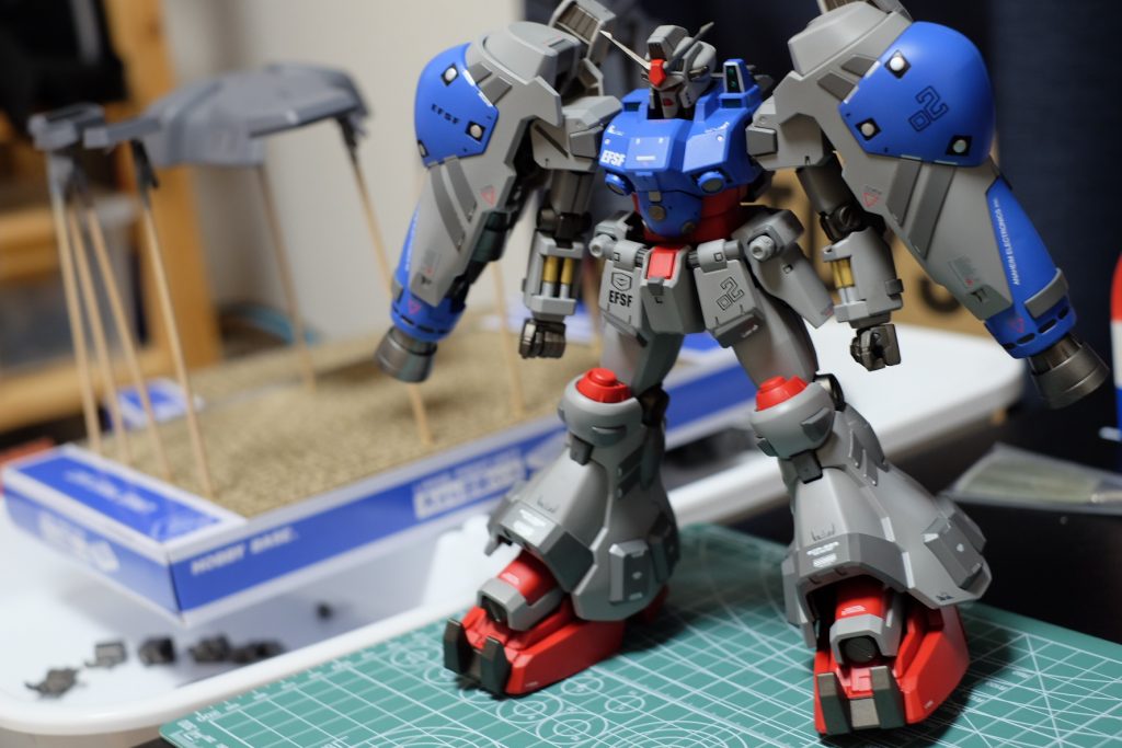 シールドの塗装待ちの一枚