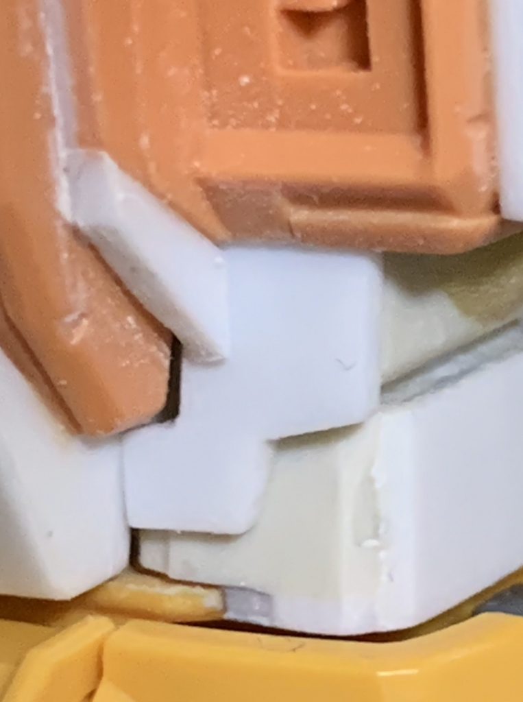 ボディを2mm幅増し 