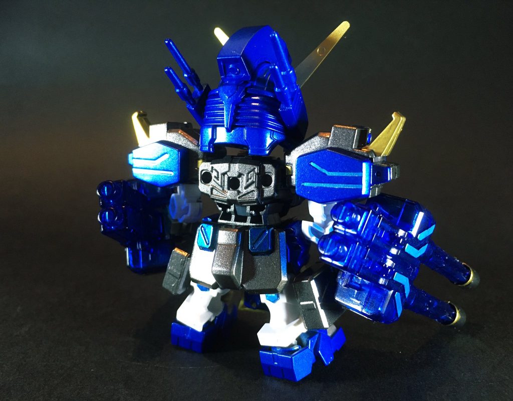 「魏武王・五将軍の一柱。曹操軍古参の名将で、重火器を多用した圧倒的火力で敵陣を制圧する