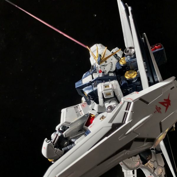 RG νガンダム チタニウムフィニッシュ