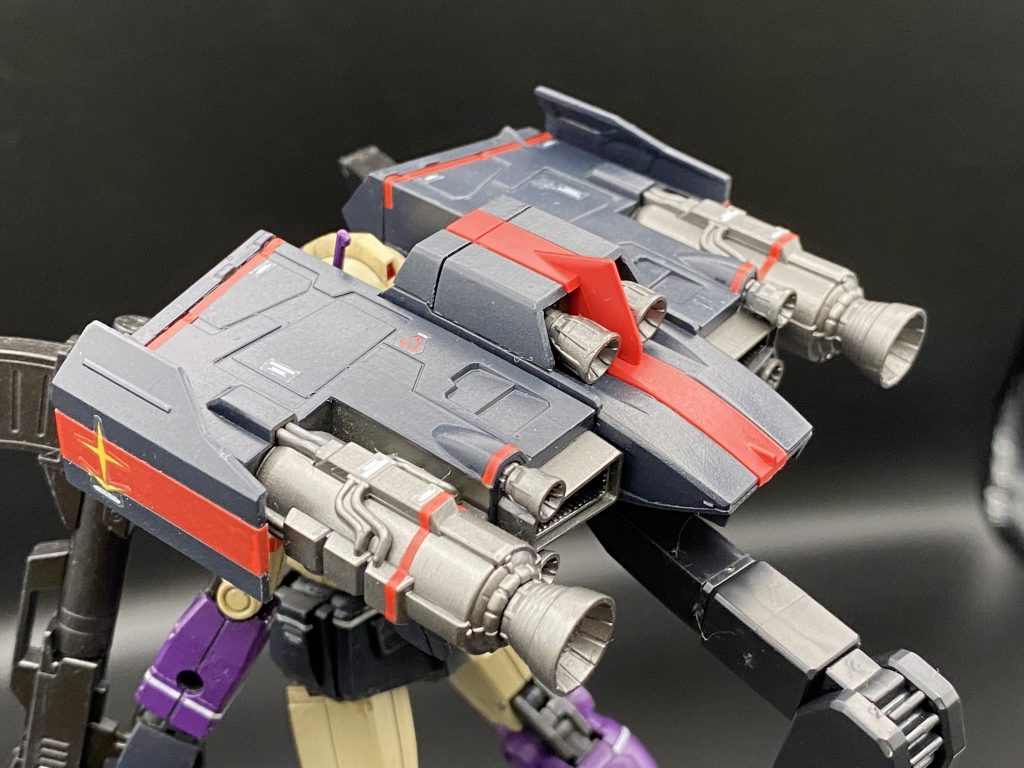 フェロウブースターはスターウォーズの兵器の様にエンジンが剥き出しなのが急増感あってかっこいいです(^^)