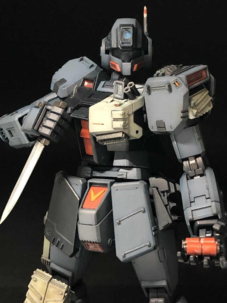 ナイフはプラ板削り出しです。包丁の研ぎ方が参考になりました。