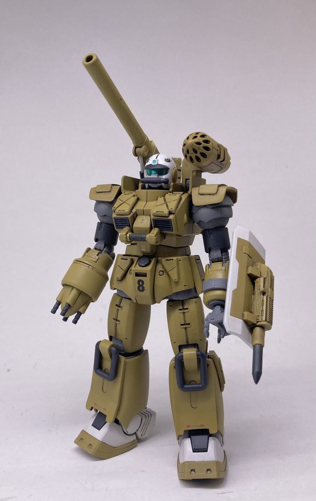 三体同時進行で完成させて同時にアップしようと思ってたのですが完璧に心が折れたのでまずは一体完成させました。もう見るからに陸戦型。陸戦型以外考えられないむせる。