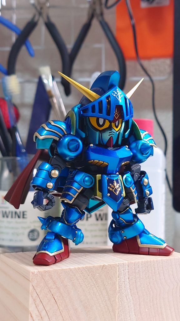 クロスシルエットのパーツを使いプロポーションを変えました。撮影は難しいです。。