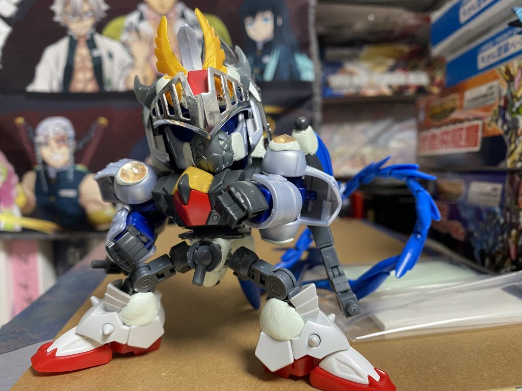 途中過程。朧げながら形が見えてきました。マスクは郭嘉ヴァサーゴから。