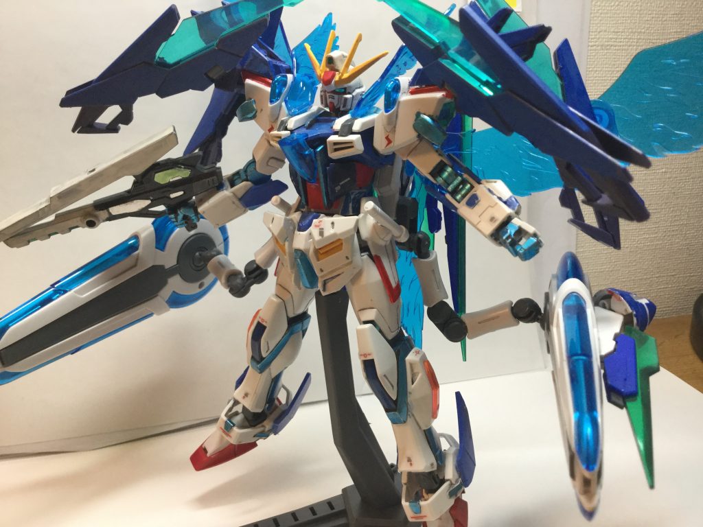 gーセルフのバックパックをブースターにくっつけて改造