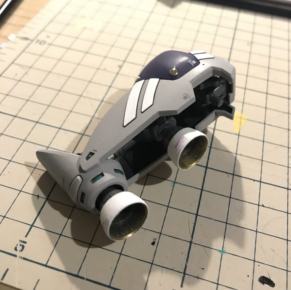 バーニアには薄々攻撃をして、内側は金色に仕上げました。