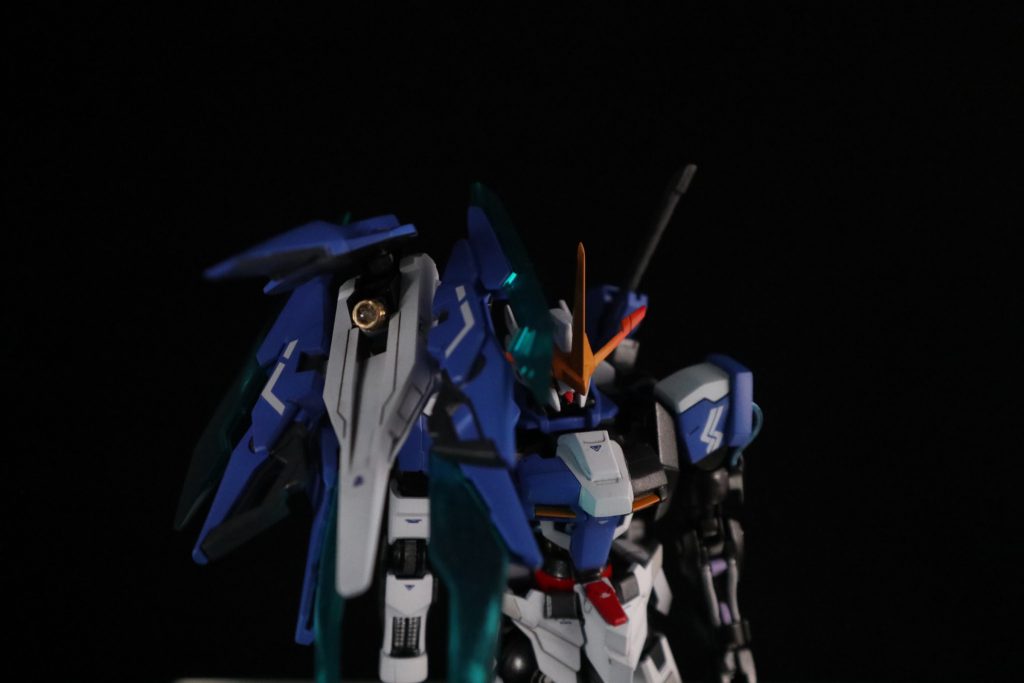 バインダー内部。専用小型リアクターを搭載。粒子伝送ケーブルで繋がってて同期。リアクターそれぞれリミッター解除ができる!!