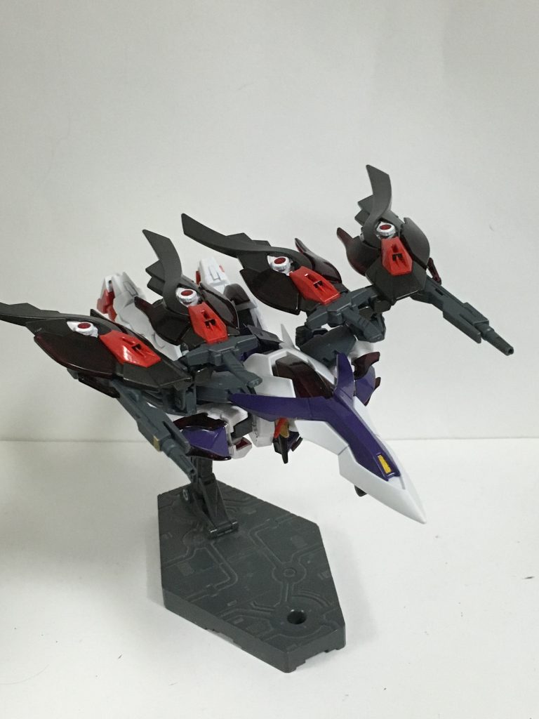 ネオバード形態。スキマの目がより禍々しくなったように見えます。