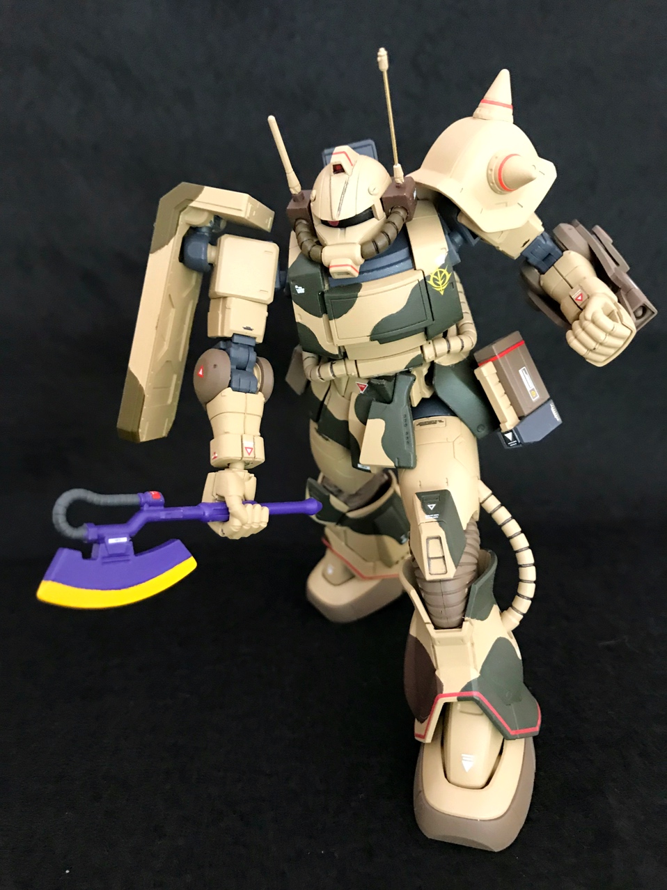 ザク デザートタイプ カラカル隊仕様 ロンロン 烈帝城築城中 さんのガンプラ作品 Gunsta ガンスタ