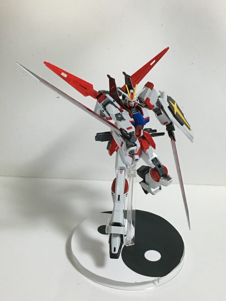 “七星剣”バックパックの両サイドに装備された対艦刀。切れ味もよく連結することによりランスとなる。