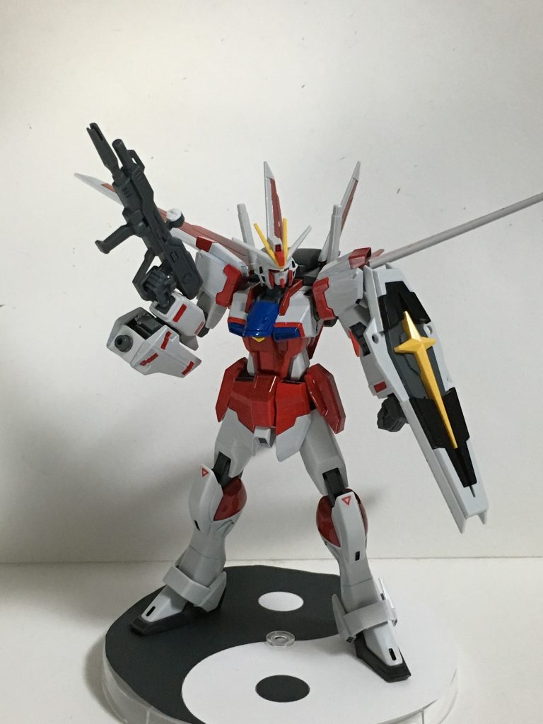 全体的にバランスの良い配色になったと思っています。霊夢のカラーリングを崩さずに。