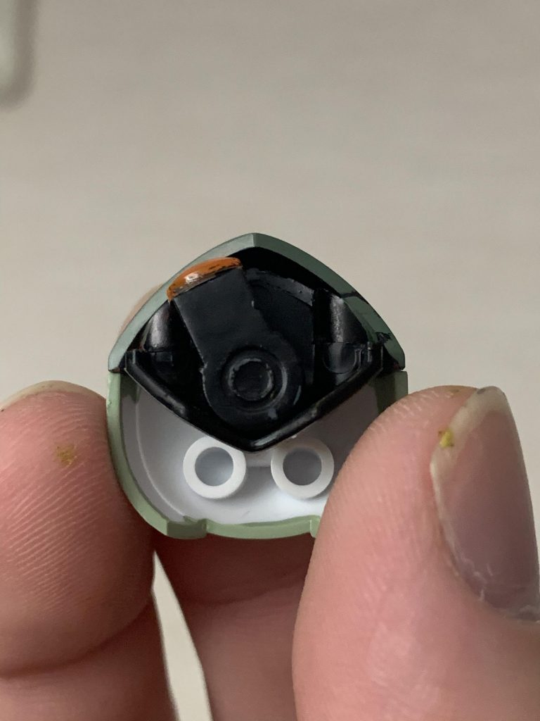 モノアイは可動式です