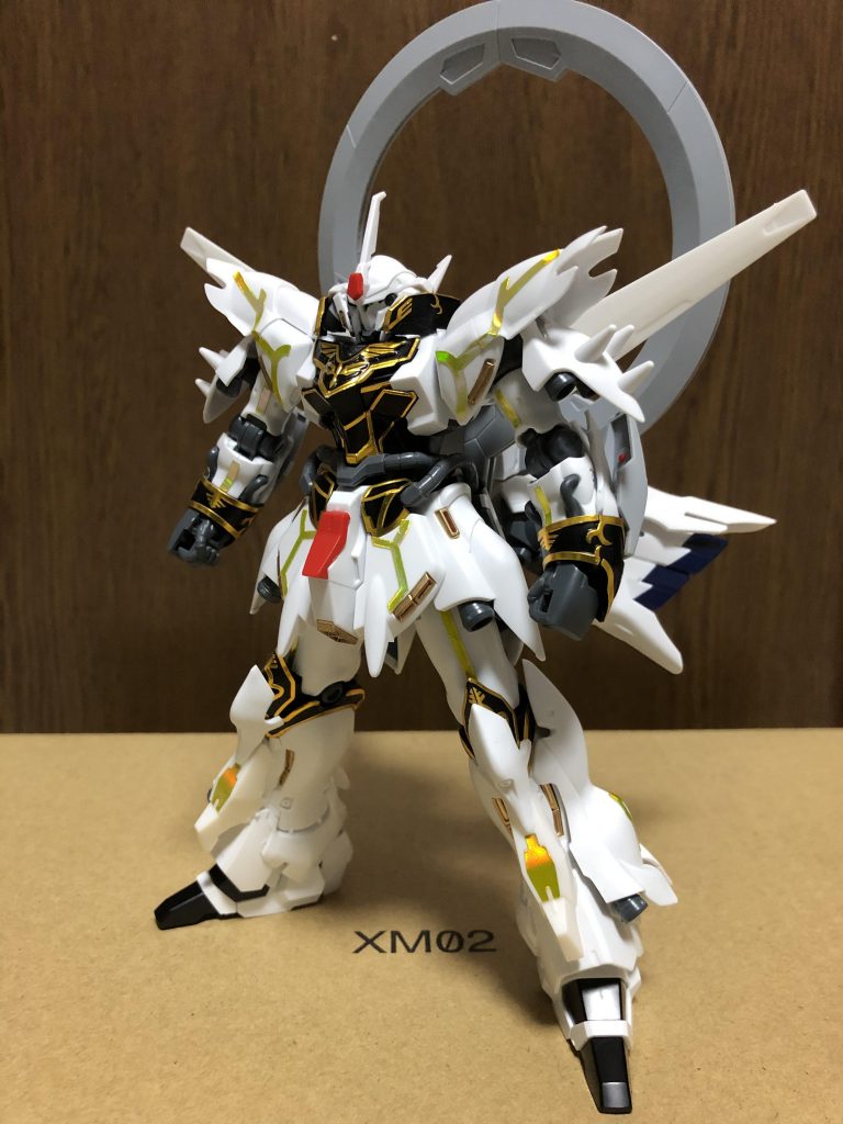 両ゲイザーのホロシールを配置。正直この作業が1番楽しめました。