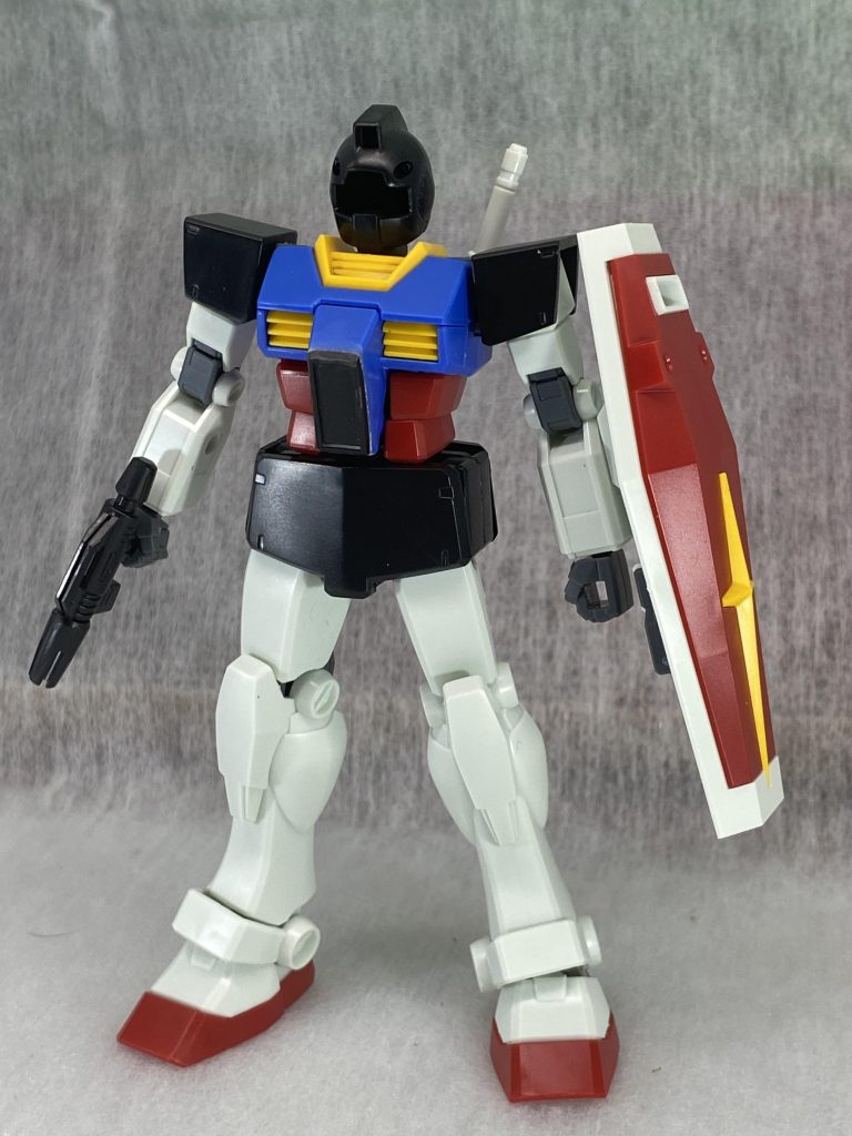 仮組み中。エコプラなので、どこがGMなのかわかりやすいですね。