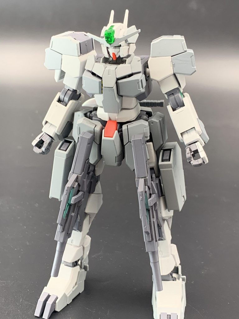 足首改修前。サバーニャの関節を無理矢理取り付けてたんで足の可動範囲がかなり制限された挙句、重心が安定しなかったので没