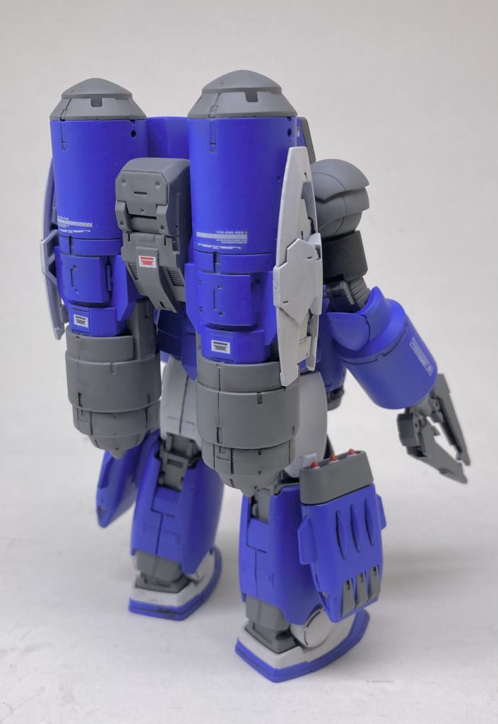 本当はマブチの水中モーターぽくしたかったんだけどなかなか思うように出来なかったのでここも３０MMのパーツで。