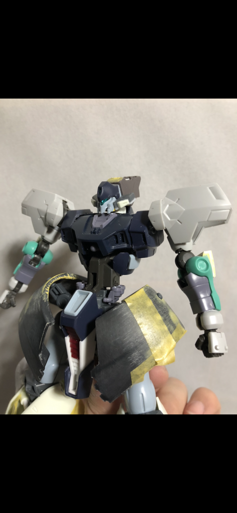 頭はバイアランカスタムにキマリスヴィダールの膝を被せてます。